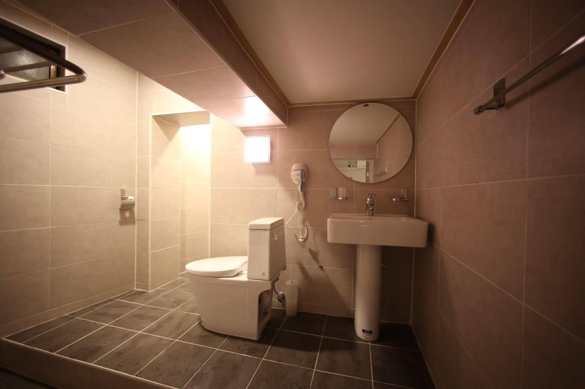 Bodeum Guesthouse Seoul Tower Екстериор снимка
